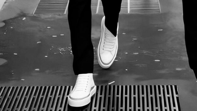 misafehavens's tweet photo. He’s perfect in every single detail, bye. https://t.co/UpoJXcFMRO