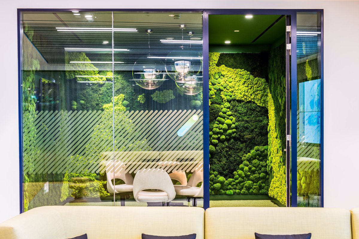 OdGroupLondon's tweet photo. Looking for some meeting room inspiration? We have the inspiration you need. Take a look around our LinkedIn for more images https://t.co/bZhrh6nCYY #meetingroom #odgroup #odinteriors #officeinteriors #designandbuild https://t.co/MgM5taKR3s
