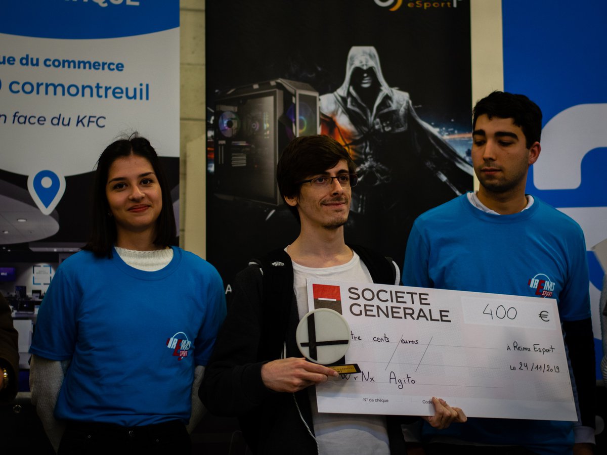 Vous les avez attendiez, voici les vainqueurs du tournois SSBU de cette édition 2019 organisée par @sbc_tech​ :
1. <a href="/eSport_Agito/">Agito</a> (<a href="/DreamschannelYT/">Dreamschannel</a>)​
2. @anoer (<a href="/Le_GPS/">Le_GPS</a>)
3. @LecrocqB (<a href="/LDS_team_ssb/">Ligue des Smashers !</a>)

Félicitation à tous les participants pour leur combativité et leur amour du jeu !