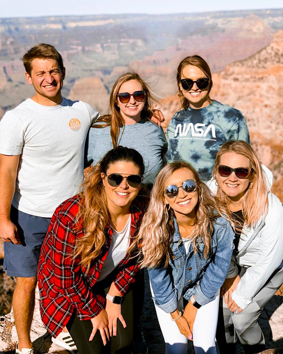 ForvisMazarsUS's tweet photo. While some may be braving the cooler weather, our @BKDGov Dallas crew took a road trip to #audit the City of Phoenix. On the way back, they took a slight detour to visit the #GrandCanyon 😍 Talk about next-level #BKDViews. https://t.co/mc7wwy9EYw