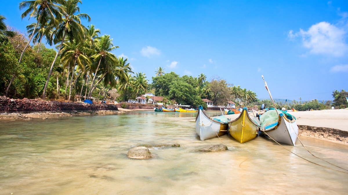 sumeriyaholiday's tweet photo. 🏝🏖 Goa Tourist Place Tour Package 🚕🚕

Starting Rs. 7999/- Per Person 

Including Stay, Sightseeing, Pickup Drop, Meals and Boat cruise. ⛱🏝🍽🍴🍜

Call for tour inquiry : 07290930065 (whatsapp) or 09560665702 ( or email info@sumeriyaholidays.in )

#travel #Goa #tours https://t.co/X6Y6p3dO7K