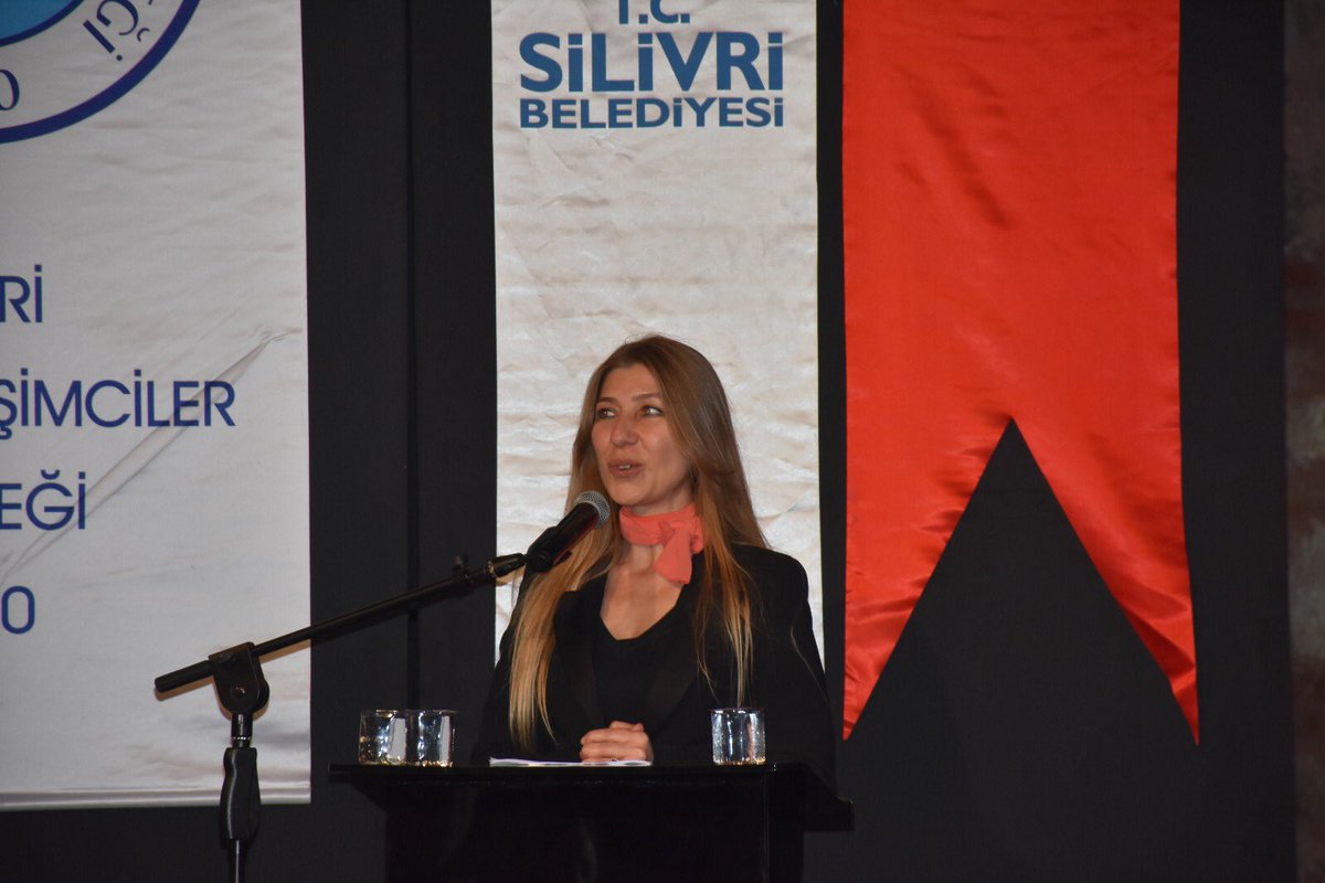 SilivriBel's tweet photo. Bilgilerini bizlerle paylaşan Milliyetçi Hareket Partisi(MHP) İstanbul Milletvekili Arzu Erdem, Belediye Başkan Yardımcımız Emre Sarısaltıkoğlu, Silivri Kent Konseyi Başkanı Oğuz Özyaral, Silivri Kadın Girişimciler Derneği Başkanı Gülgün Narinç, Sosyolog Kan Demirkol... https://t.co/vhH3FA8LKk