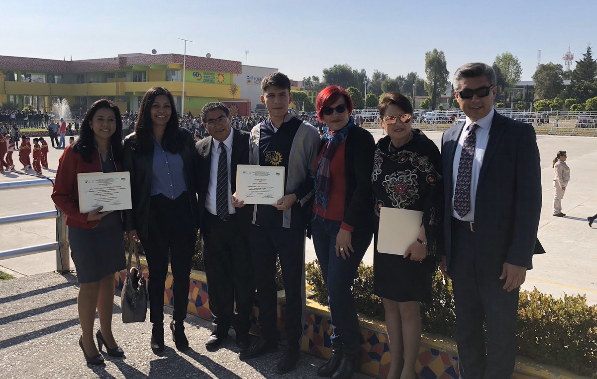 ceojerry1's tweet photo. #HarrySon, siempre estaremos muy orgulloso de todos tus logros, 👏🏼👏🏼 y en tus «derrotas» estaremos para apoyarte a salir adelante.
#Chulada #Proud #Pride #MyLove #MyLife #MyEverything https://t.co/7XjlSRtg3m