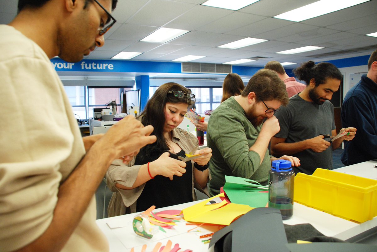 PennStateSEDI's tweet photo. How do #engineering students from the #MadeByDesignLab and @THREDgroup celebrate #Thanksgiving? A quick hand turkey craft session in the #designden. #DesignYourFuture #DesignYourTurkey #HappyThanksgiving https://t.co/L0Ad5pmCFt