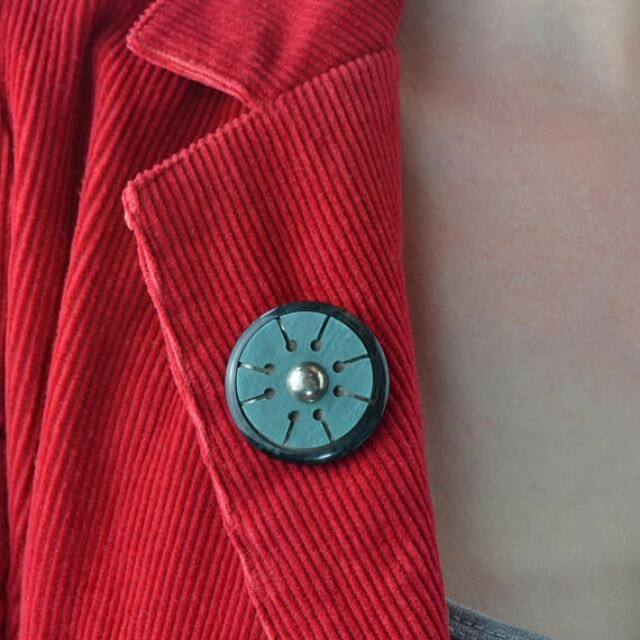 GlasgowEtsyTeam's tweet photo. Our next seller is @squintystuff who is with us on both days at Etsy Made Local - Glasgow. Squinty Stuff makes fun and unique jewellery, accessories and cards for geeks and gamers by recycling old bits and pieces into fun new things. If you're tired of b… https://t.co/uC88iVReSz https://t.co/vS4AiSp5w4