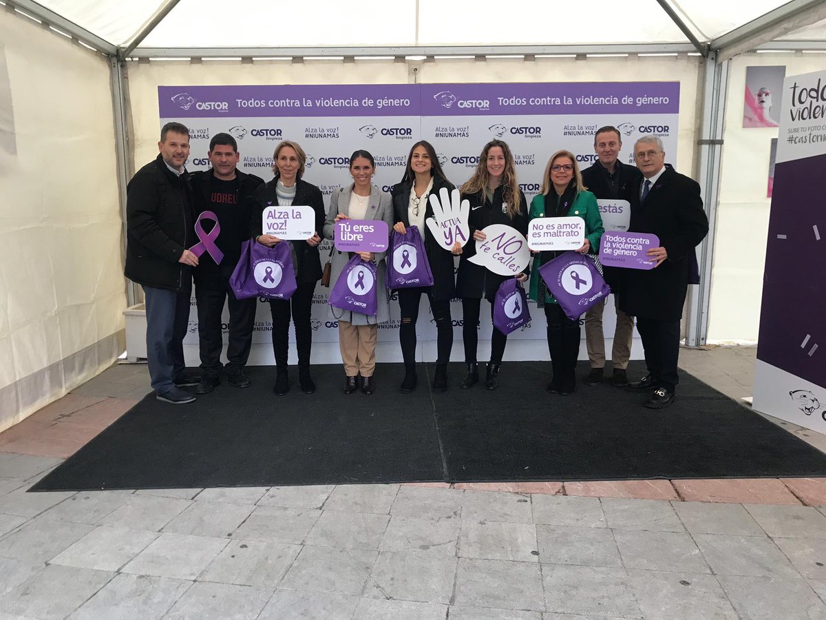 El #GranadaFemenino junto a <a href="/LimpiezasCastor/">Limpiezas Castor</a> contra la violencia de género. #NiUnaMas