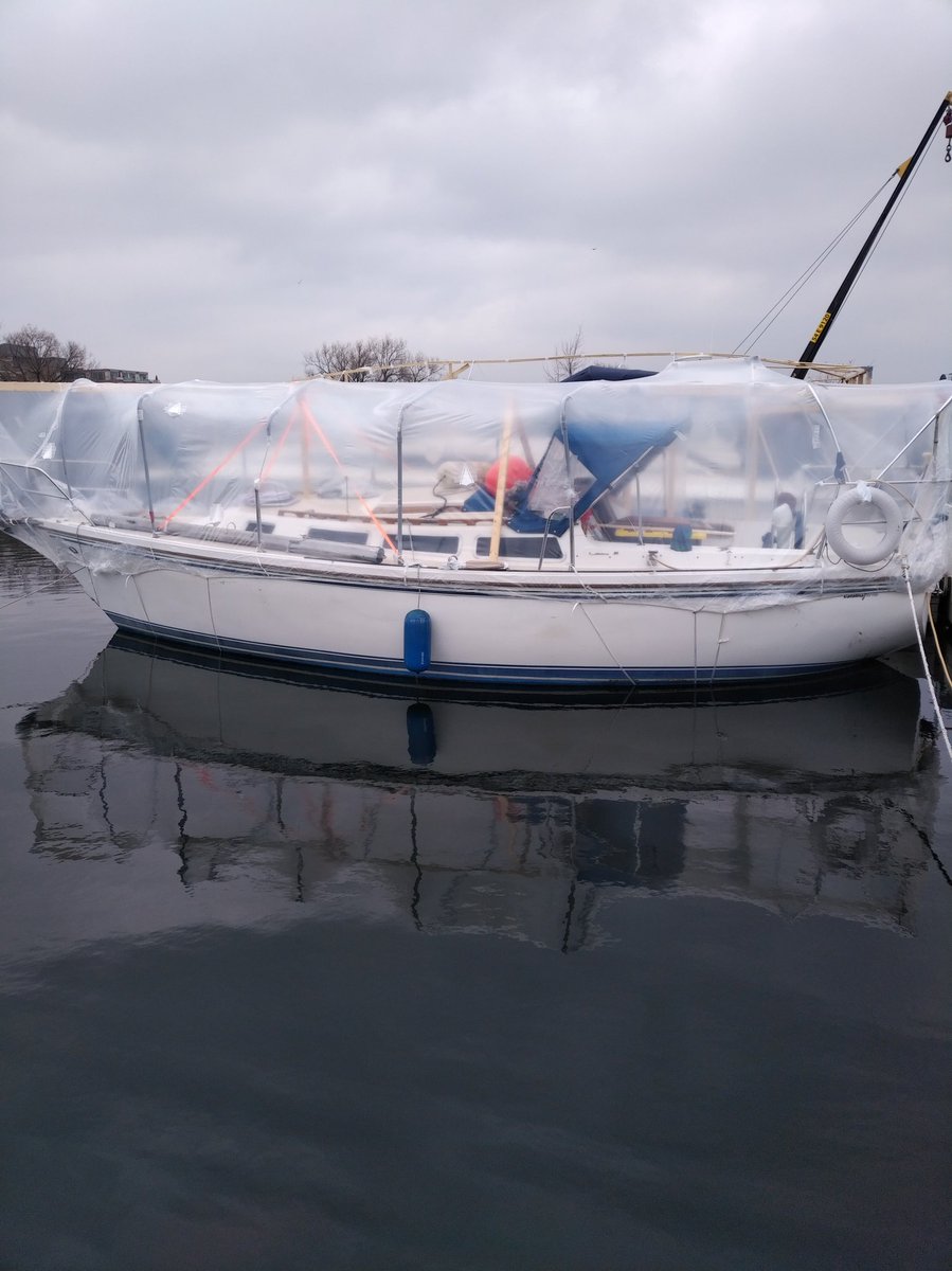 UniqueCaptured's tweet photo. #My #Sailboat has been #Shrinkwrapped for #WinterLiveAboard.  One More step towards being #settled in for the #Winter . #shrinkwrap #sailboat #SailboatLiving #SailboatLife #Cocoon call me a #butterfly ;) https://t.co/Zgn7j2PnqM