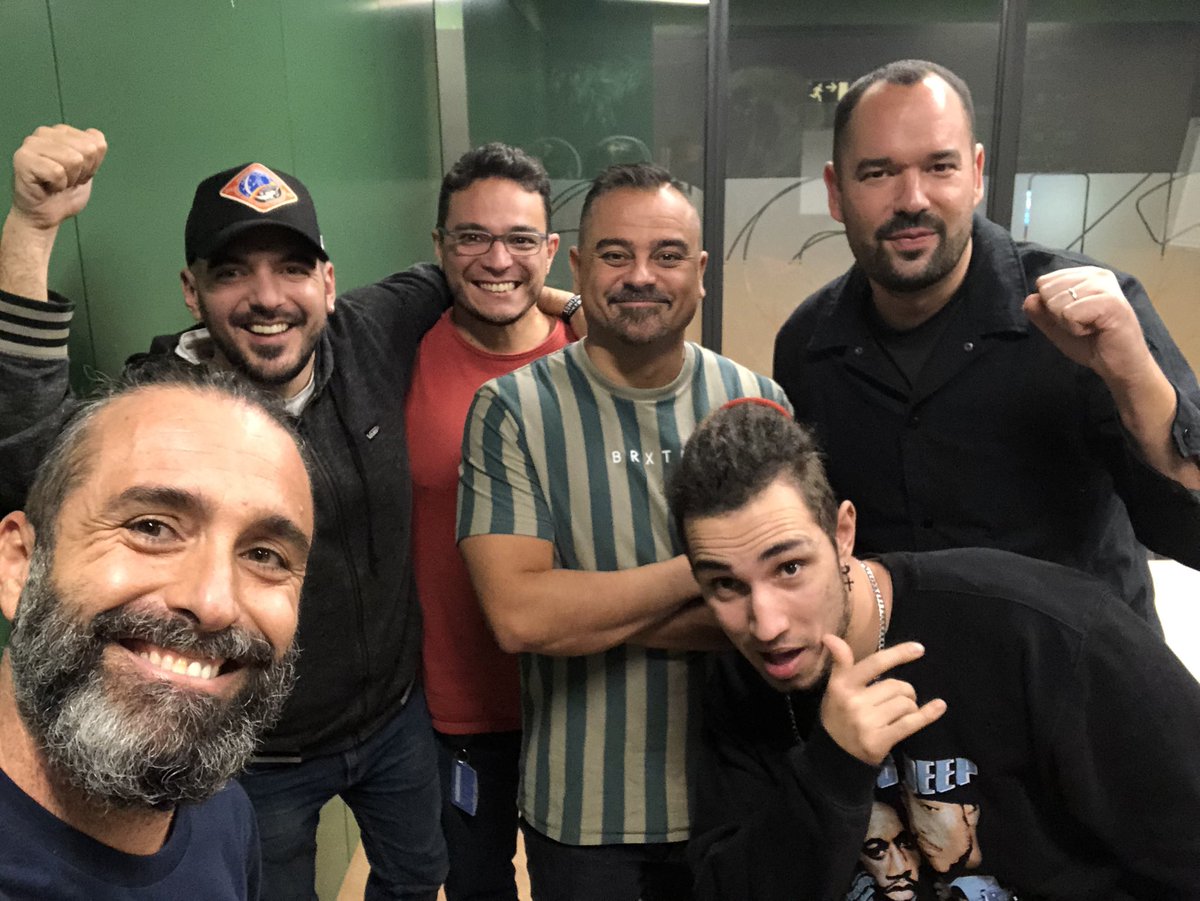 Algo muy grande se está cociendo por aquí... 🧐😵🤘
cc <a href="/Nachsoyyo/">Ignacio Fornes NACH</a> <a href="/franklbcmagna/">Fran Cañas</a> <a href="/PabloGoldfinger/">Pablo Cebrian</a> <a href="/sokardys/">Javier Ortiz</a>