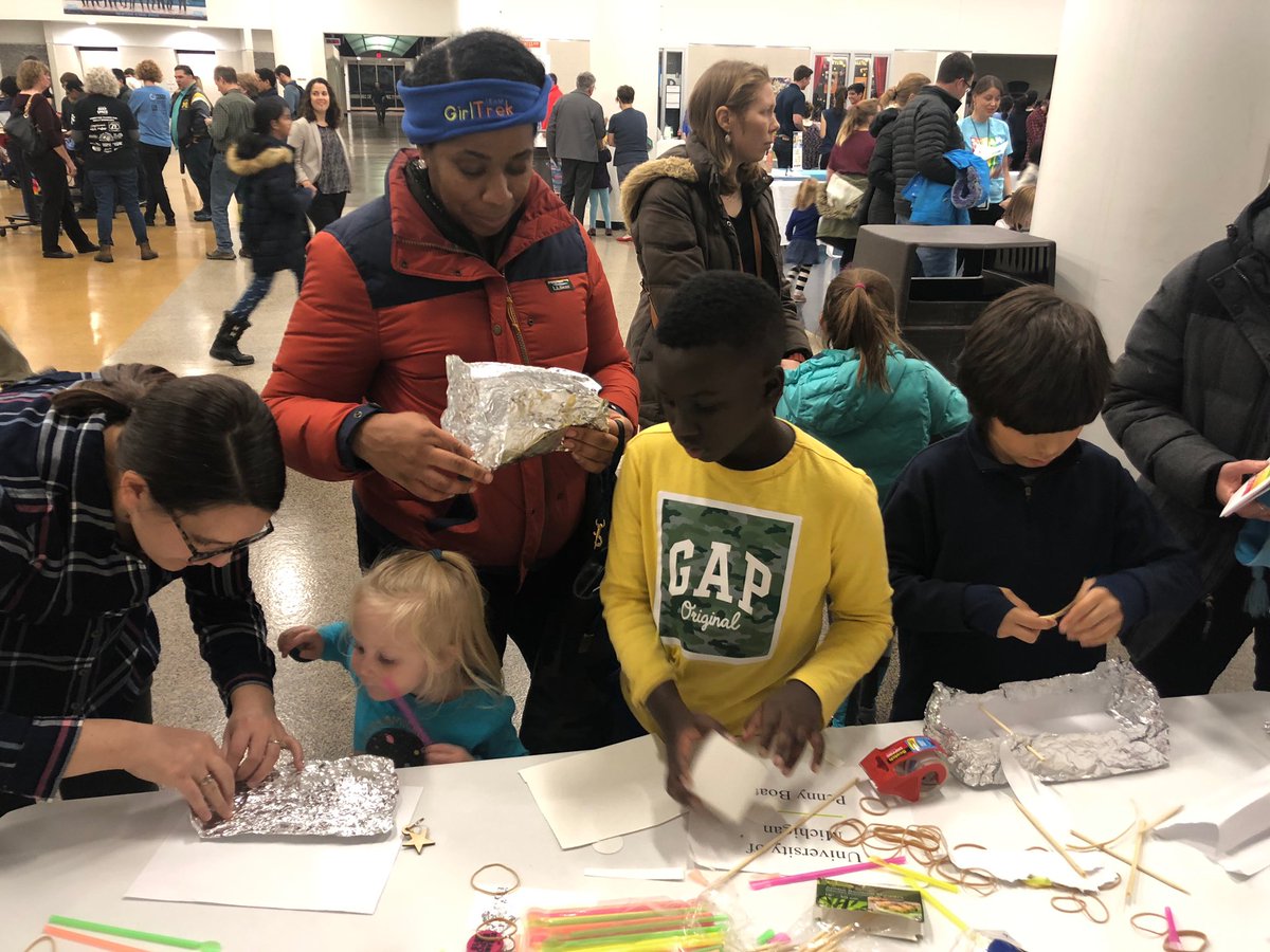 NSBEUM's tweet image. This past Tuesday, our NSBE Jr. Committee participated in the Arbor Public Schools’ STEAM Expo event at Skyline High School. We are always happy to step away from campus and execute the mission beyond our Chapter! #r4nsbe #positivelyimpactthecommunity #4solid