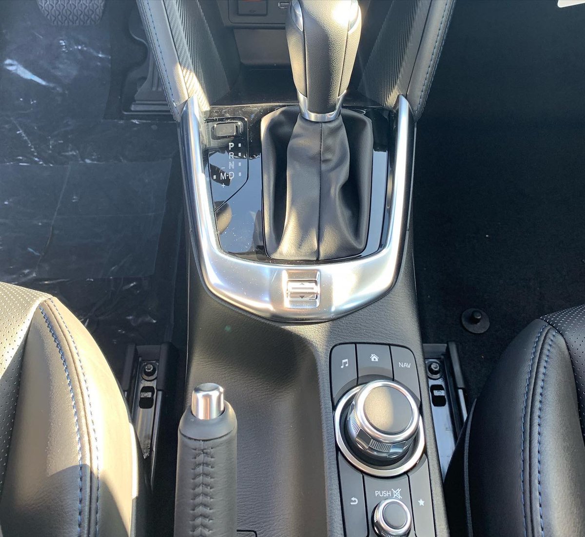 Toyota_Store's tweet photo. When your honey asks for a sapphire for Christmas, you get them the Sapphire 2020 Yaris Hatchback https://t.co/mqorAqTzyw