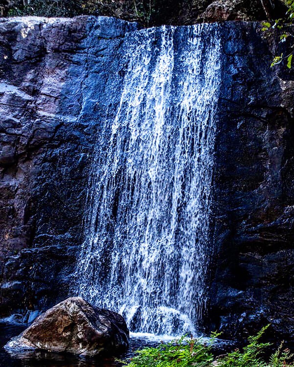 Mdikhence's tweet photo. It’s summer after all, let’s spend it chasing waterfalls and camping under a thousand stars. #ExploringWithoutLimits https://t.co/NXckUzpgrG