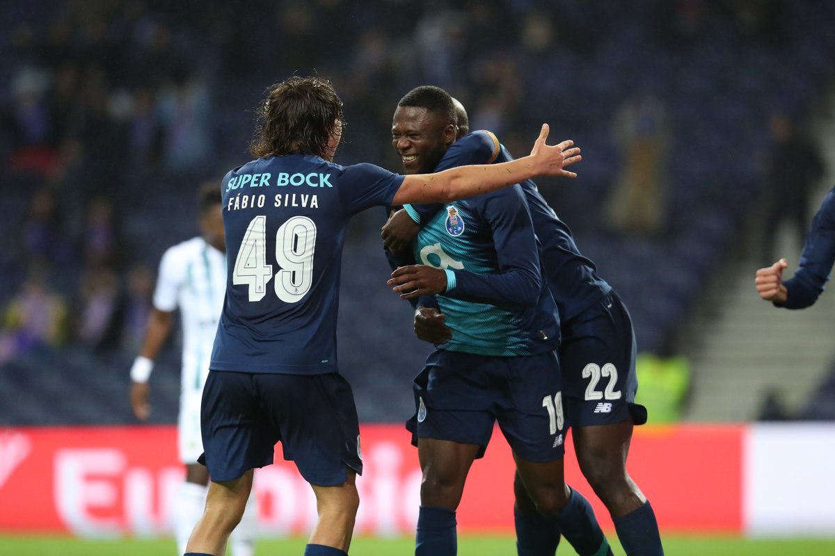FCPorto's tweet photo. ⚽ #Sabiasque com o golo de Mbemba são já 30 as nacionalidades dos marcadores dos golos do FC Porto no Dragão?
💪 Este foi o primeiro golo congolês
👉 Portugal, Brasil e Colômbia são os países que mais fizeram os dragões festejar
#FCPorto #FCPVFC #TaçadePortugal https://t.co/79CcDV4laM