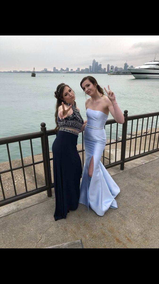 Samrendz's tweet photo. happy birthday to my (least) favorite person!! hope u have the best day ever🥰🥰 https://t.co/QFppfZVFgW