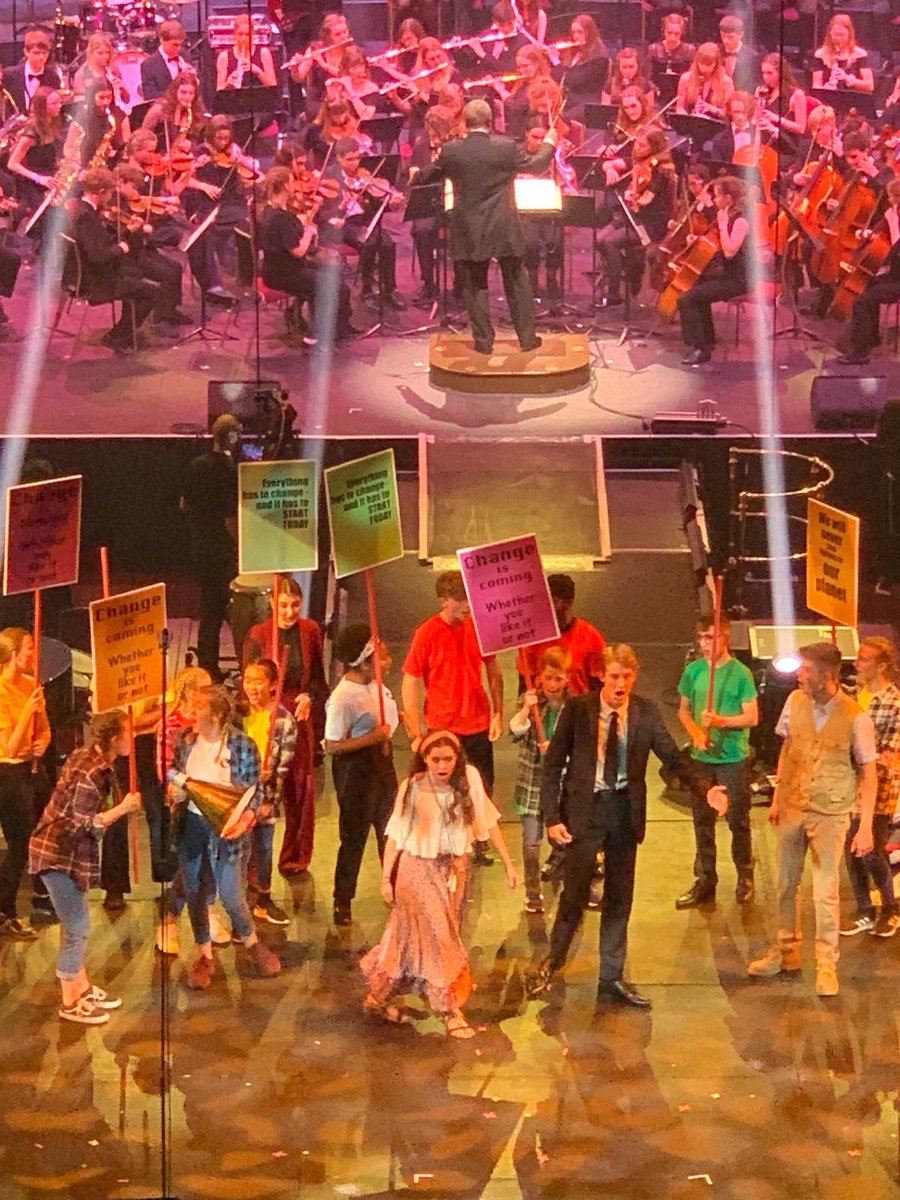 joannaasher_'s tweet photo. Just got some pictures back from the Royal Albert Hall earlier this month. It was an incredible, once-in-a-lifetime experience, thank you so much for the opportunity @NMHub @musicforyouth (and amazing to be back performing there with my fave @katherinesarahg ❤️❤️) https://t.co/ggCgzsidFa