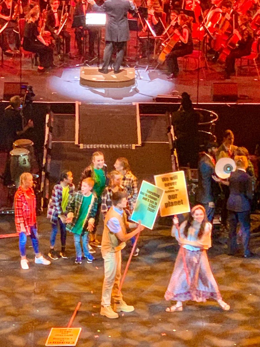 joannaasher_'s tweet photo. Just got some pictures back from the Royal Albert Hall earlier this month. It was an incredible, once-in-a-lifetime experience, thank you so much for the opportunity @NMHub @musicforyouth (and amazing to be back performing there with my fave @katherinesarahg ❤️❤️) https://t.co/ggCgzsidFa