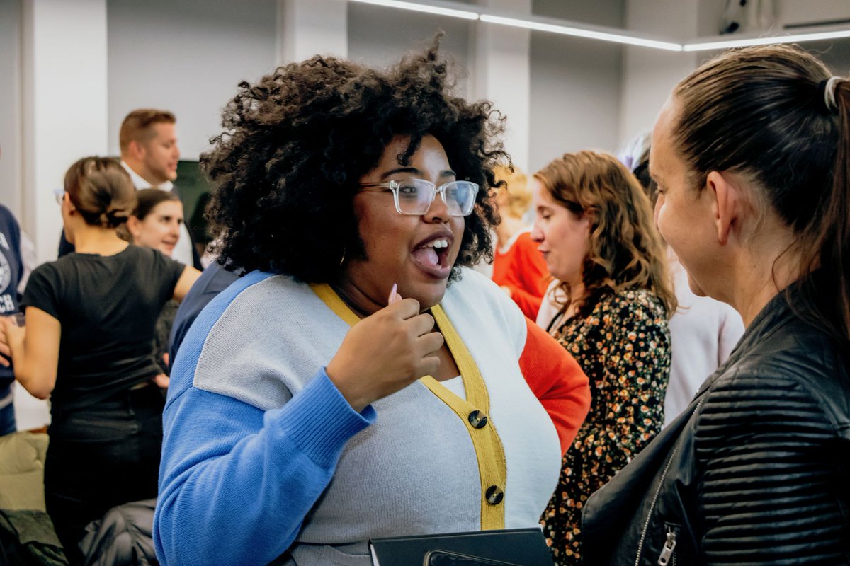 15Five's tweet photo. We had SUCH a blast at our latest #HumansNotResources event in NYC! Over 120 amazing leaders in one room and a great panel - what a night!
Don’t want to miss out on the next one in your city? Sign up for our newsletter and get all the latest! https://t.co/MNGmVCO8Fs https://t.co/29AqoyhzW6
