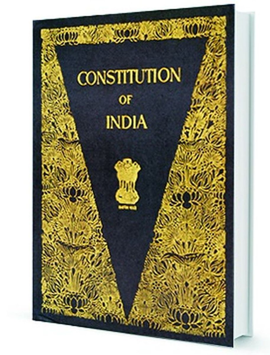 kamblesandeep12's tweet image. 26 November,we celebrate on the basis of equality, freedom, fraternity and justice to ensure the 'bright future' of our future generations.
Constitution of India, the greatest in the world!  Populated the country! Populated the people! Populated the Bahujans!

#ThanksDrAmbedkar