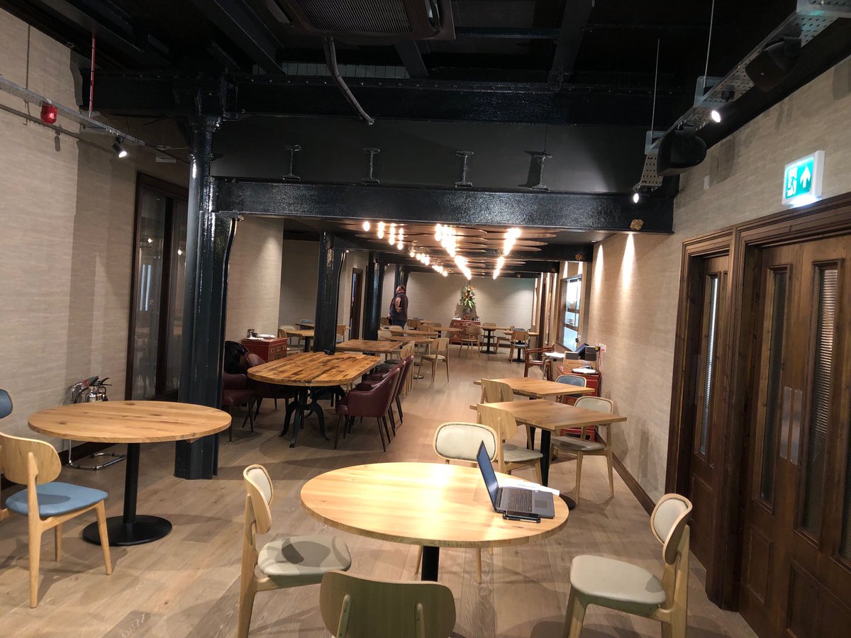 DIBChelsea's tweet photo. Had a fab afternoon talking with ⁦@DavidHughesPA⁩ about their new Chinese restaurant ⁦@lubanliverpool⁩! Everything from private dining to cooking classes and some yummy wine/food pairings too! Looking forward to working together through ⁦@DowntownFrank⁩ https://t.co/VihCMmyGR8