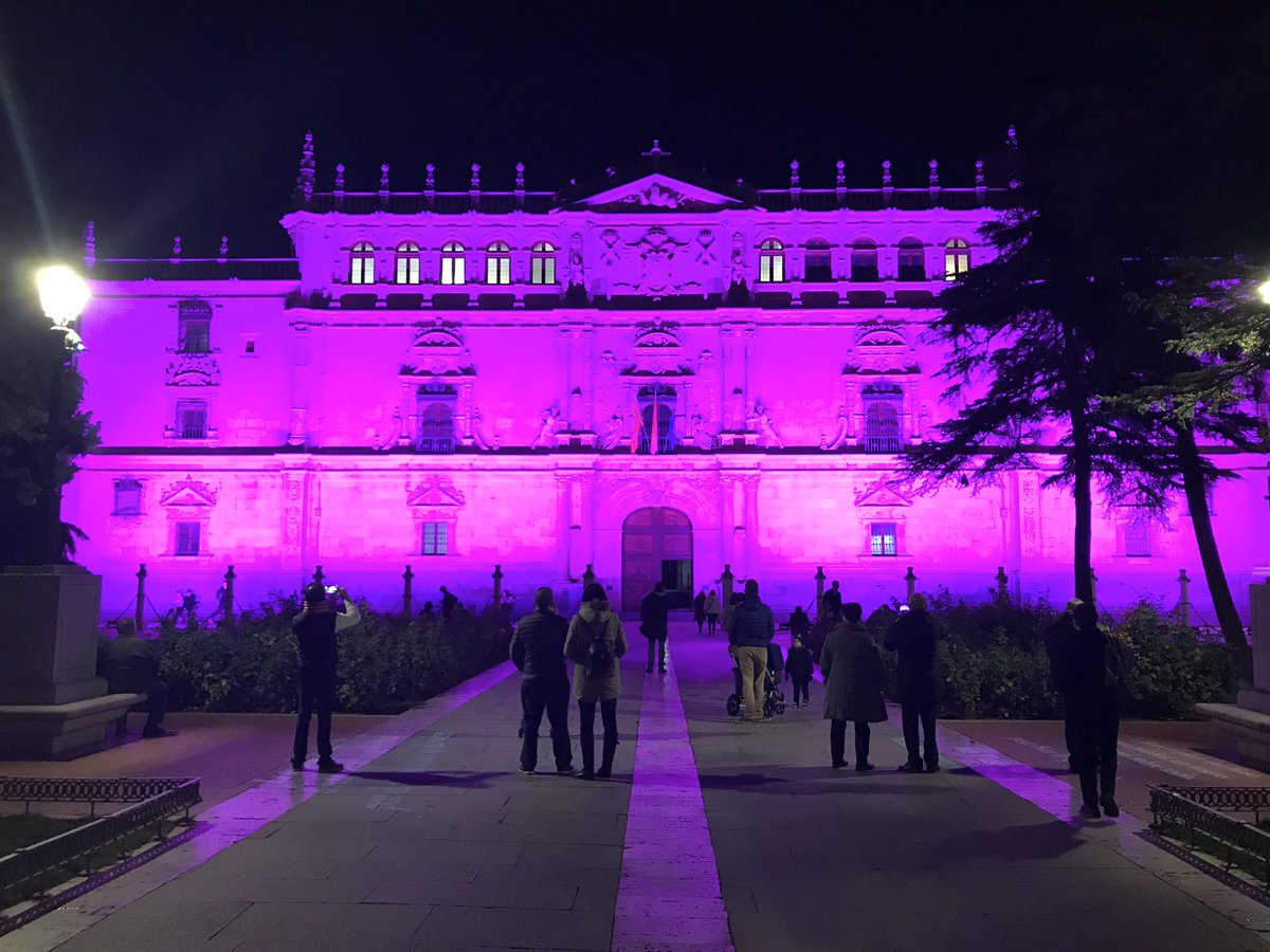 CulturaUAH's tweet photo. La UAH se viste de rosa en el Día Internacional de la Eliminación de la Violencia Contra la Mujer @UAHes @FGUAes
#stopmachism #NiUnaMenos #ContralaViolenciaMachista
#UAHEspaciODS
#CulturaUAH https://t.co/ZMB6cbxUym