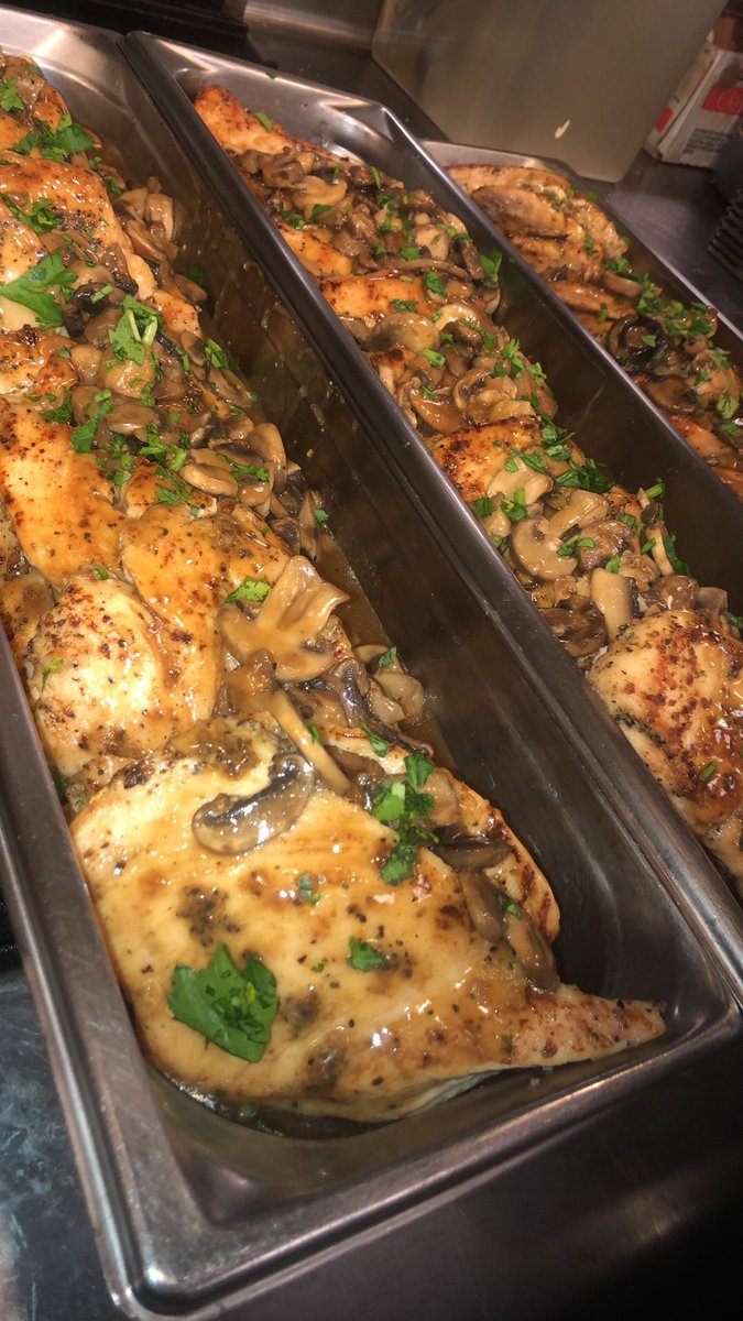 BadLove_Le's tweet photo. #cheflee chicken Marsala https://t.co/NCbMWDRDwO