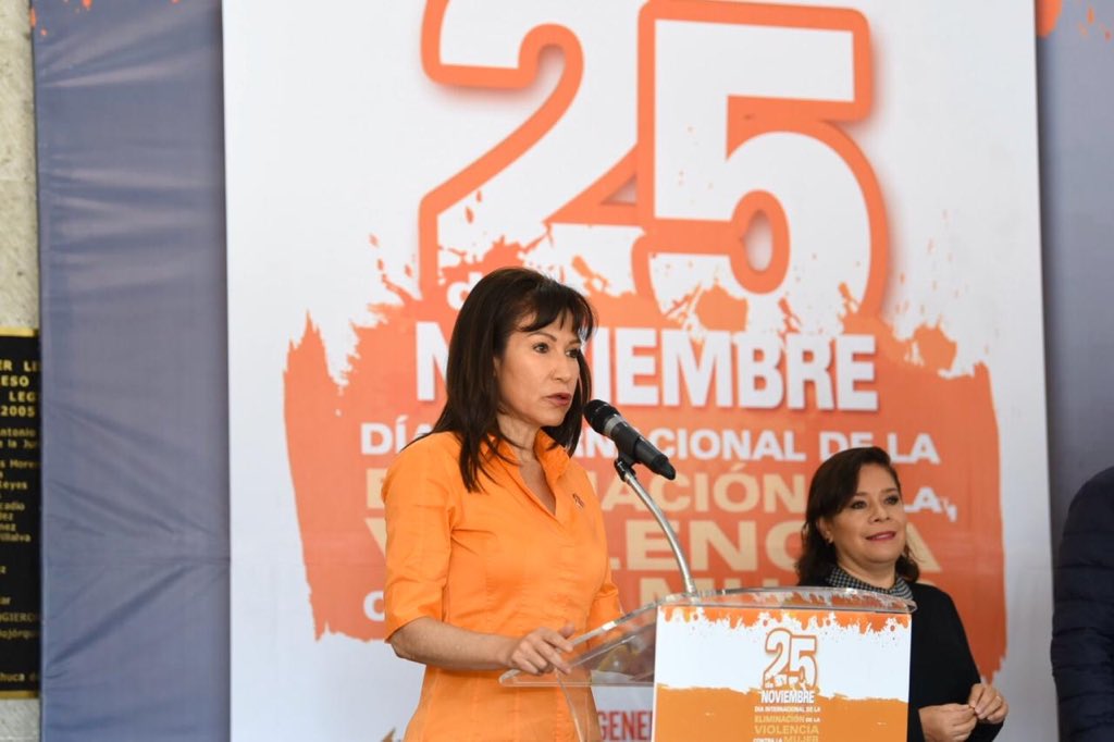 MLPPerusquia's tweet photo. El día de hoy, conmemoramos el #DiaInternacionalDeLaNoViolenciaDeGenero #DíaNaranja en el @CongresoHidalgo con distintas actividades a lo largo de la semana. La Comisión de Igualdad de Género de la #LXIVLegislatura, que preside mi compañera diputada @Are_MirandaA, nos presenta https://t.co/2xjBEQseMU