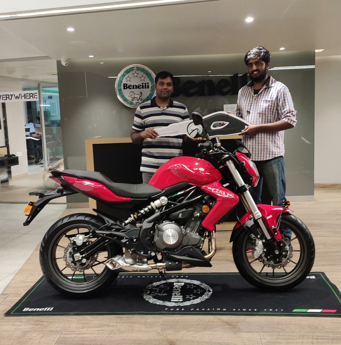 BenelliIndia's tweet photo. Welcome to the Benelli Family Mr. Nalluri Purushotham Sampath, hope to see you on our next ride.
#BenelliIndia #TNT300 #Delivery #BenelliHyderabad #MyBenelli https://t.co/K2TCEDzKgU