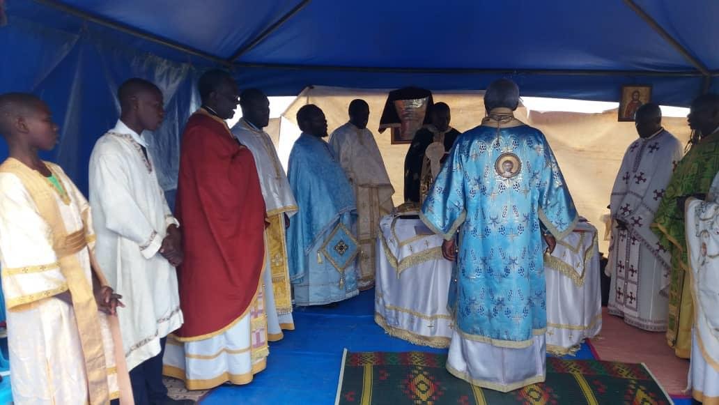 Orthodox_ug's tweet photo. Today 25.11.2019, His Eminence Metropolitan Jonah Lwanga presided over #Holyliturgy in commemoration of the feast of #SaintCatherine at the Women's #Monastery of St. Catherine in Kiyindi - Buikwe District. #liveorthodoxy #nativityfast https://t.co/dtmbfr9pPf