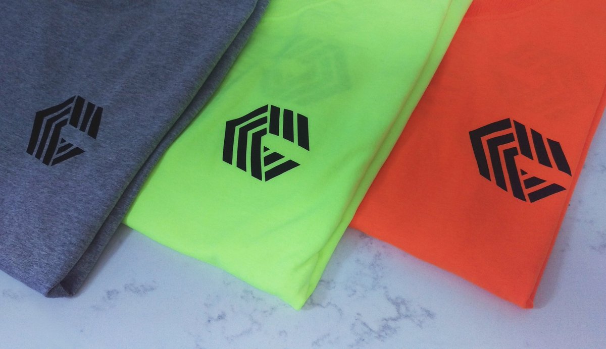 BarakBiz's tweet photo. just finished another set of safety colored gear for Crane Construction. 

#CustomTshirt
#CustomApparel
#Silkscreening
#CustomWorkwear https://t.co/pGz0q6sN3o