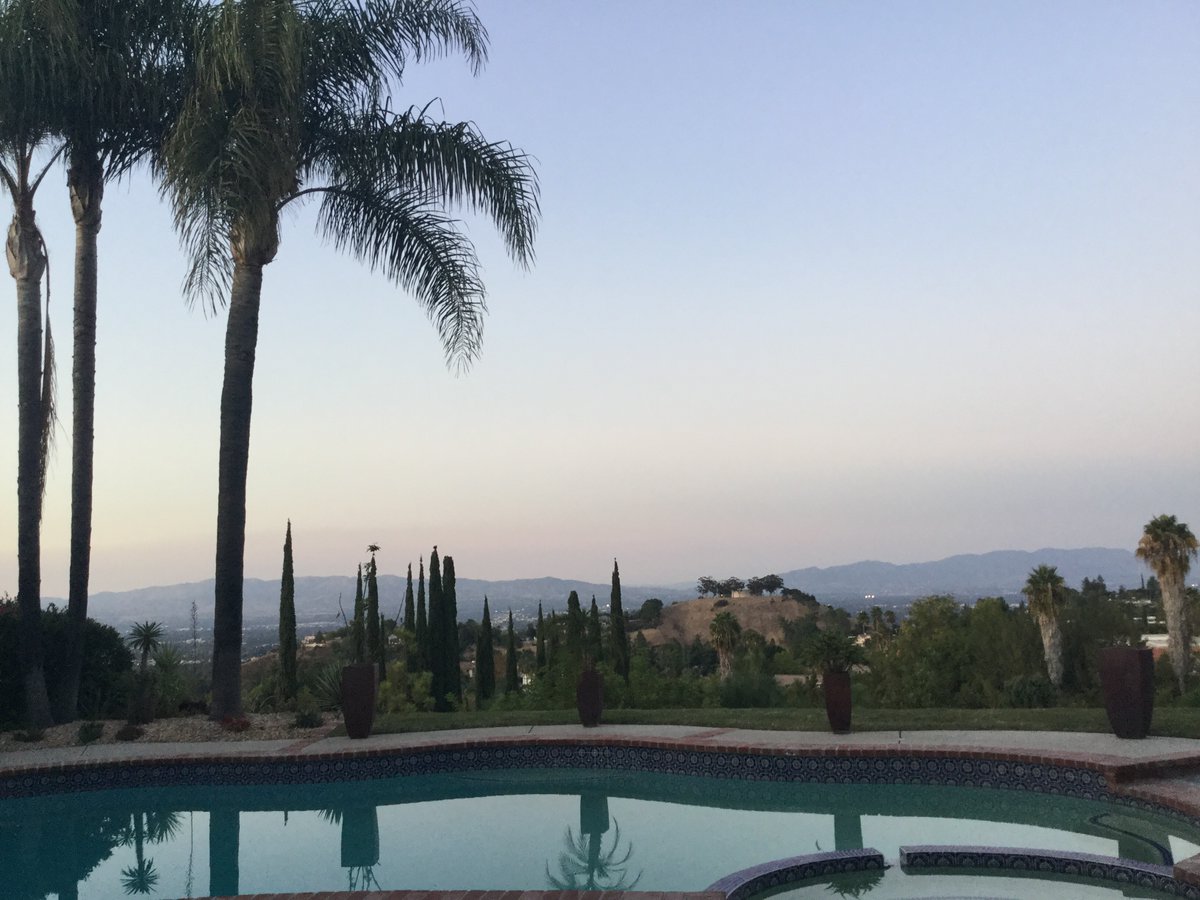 UltimatePools's tweet photo. While Brian and Grant were busy closing pools in the cold last week, Sarah was enjoying the poolside view in LA. Is anyone else wishing it was still pool season in Canada?
#WinterVacation #PoolVibes #WorkingHard #PoolClosing #UltimatePoolService #UltimatePools https://t.co/KoLWs8j8iV