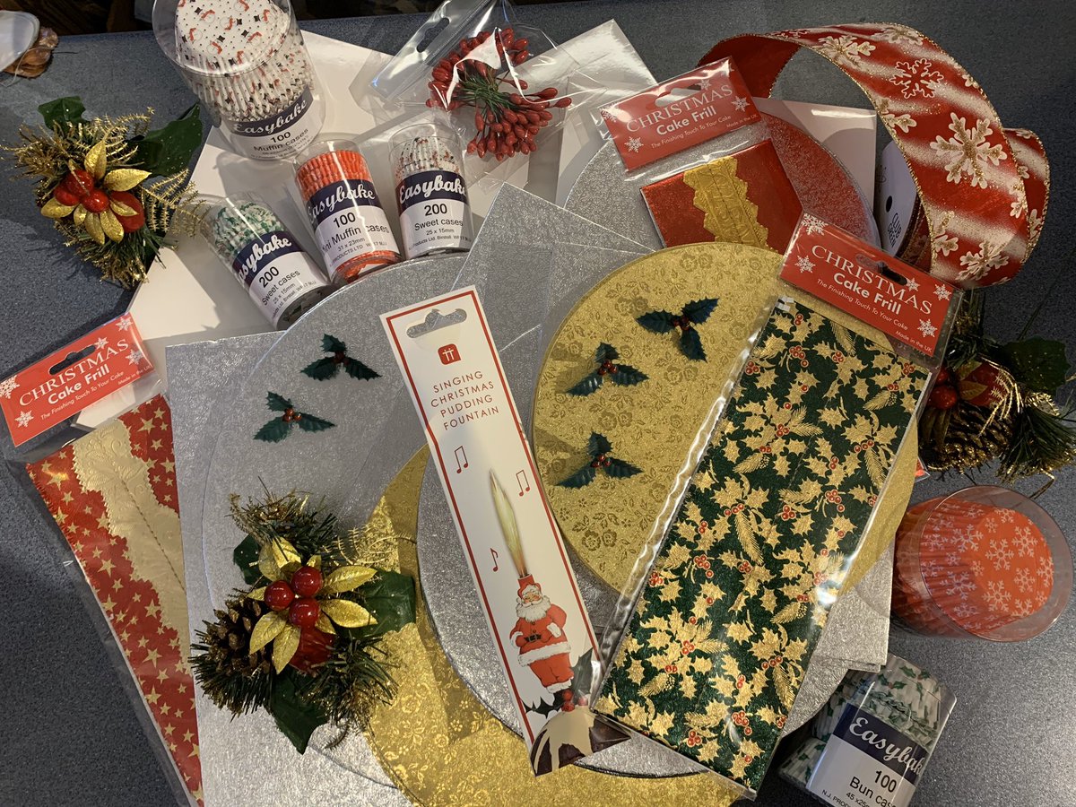 We have a great selection of cake boards, cake boxes, icing, ribbons, cake cases, holly and much more. All the finishing touches to add to your Christmas cakes 😊 #ockley #ockleygreen #dorking #surrey #shoplocal #smallbusiness #christmas #christmascake  #dorkingmums #hellodorking