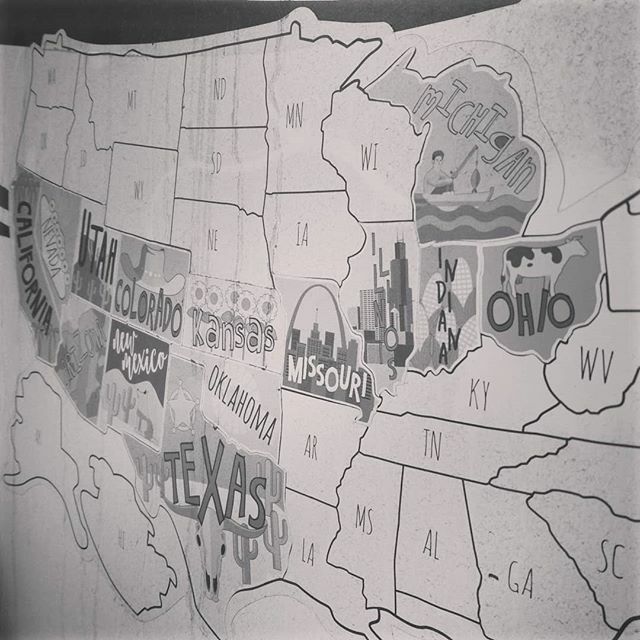 ModularMondays's tweet image. Ce soir! Set-up à 19h30 et performances à 20h45.

Apportez vos synthés, laptops, instruments, noisemakers, drum machines, grand-mères, etc. pour une soirée de musique impro ouverte à toutes et à tous.

Share what you&apos;ve been experimenting with  lately and stick around for di…