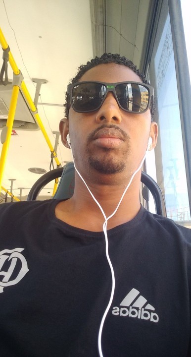 Junior06949138's tweet photo. Vamos inventar o amanhã no lugar de se preocupar com o que aconteceu ontem. https://t.co/KtOxNKUxlM