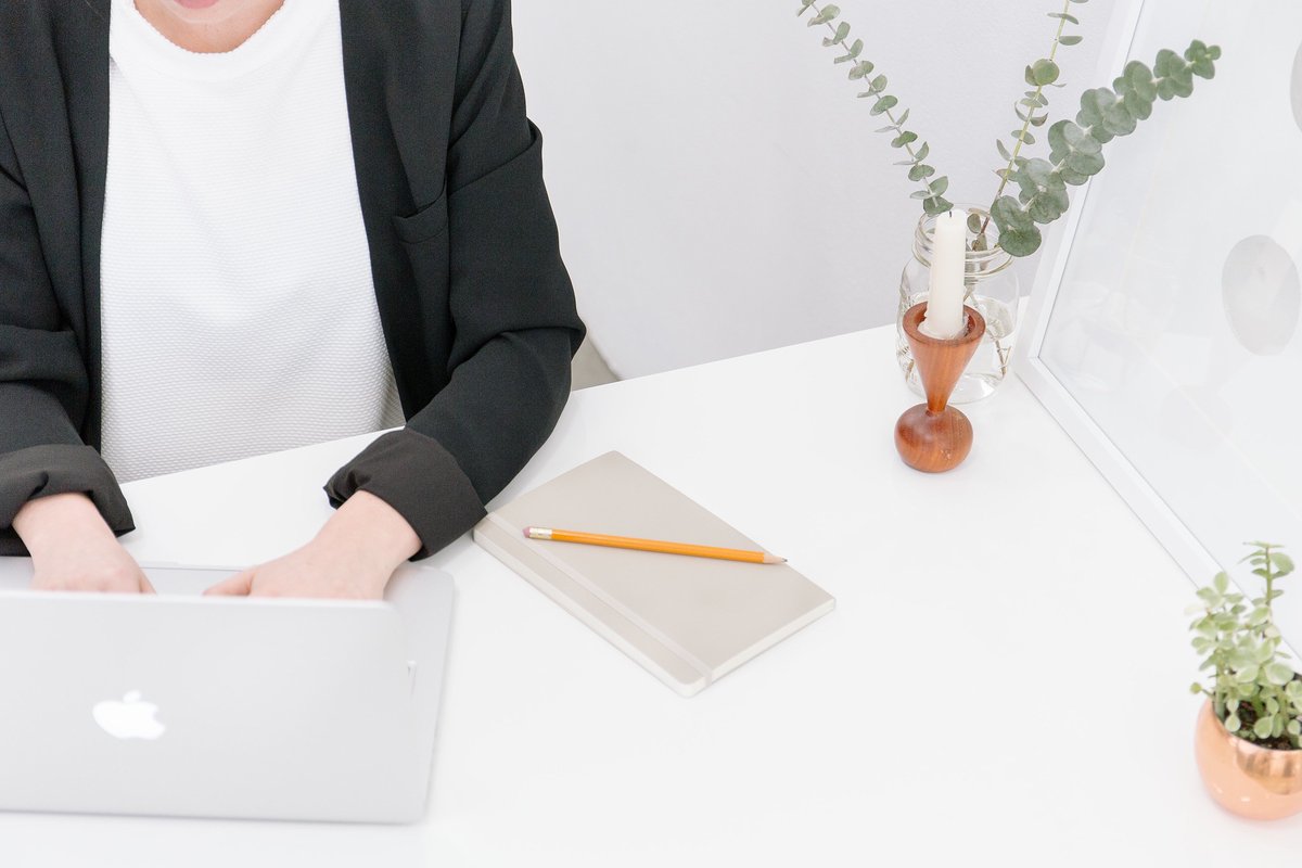 leaf_point's tweet photo. As we get closer to the end of the year, many of us tend to reflect on our experiences. Check out our new blog post personally written by Leaf Point's CEO. #recruiting #accountingplacement  #finance #smallbusinesshelp #jobplacement  #hrbusinesspartner 

https://t.co/Min3JNDCvP https://t.co/X2kQsbG9X3