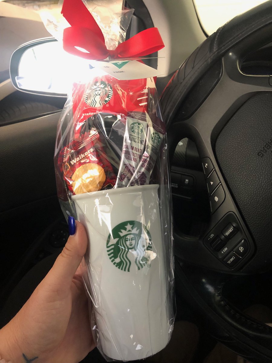 One of my clients gave me this gift plus a gift card. The card was so sweet that my eyes watered. I take really good care of animals and it’s nice to be recognized and rewarded 😊❤️