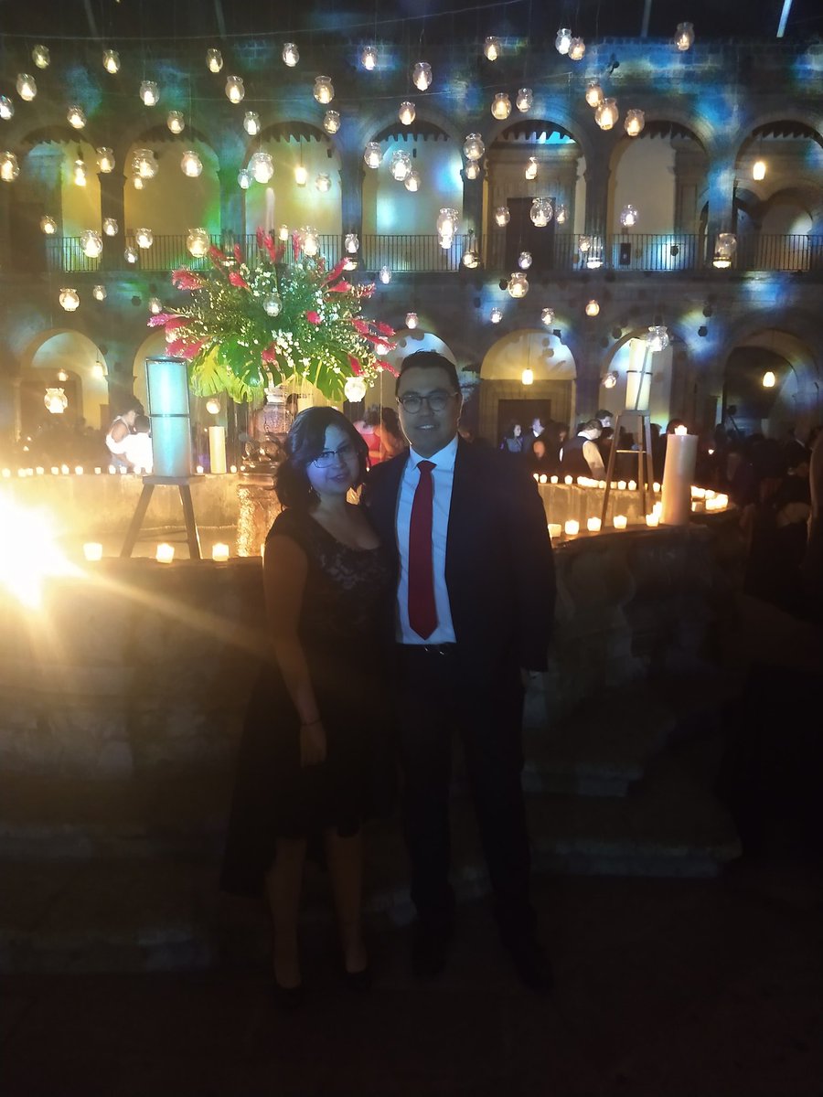 Cyn_Pb's tweet photo. Yo solo quería ser amable porque era el amigo de mi amigo https://t.co/SEFRbZnYb8