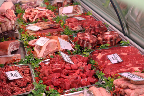 BarkerButchers's tweet image. Our meat counter is ready and fully stocked for the week ahead! 
#LocalButchers #ShopLocal #MeatCounter #LocalBusiness