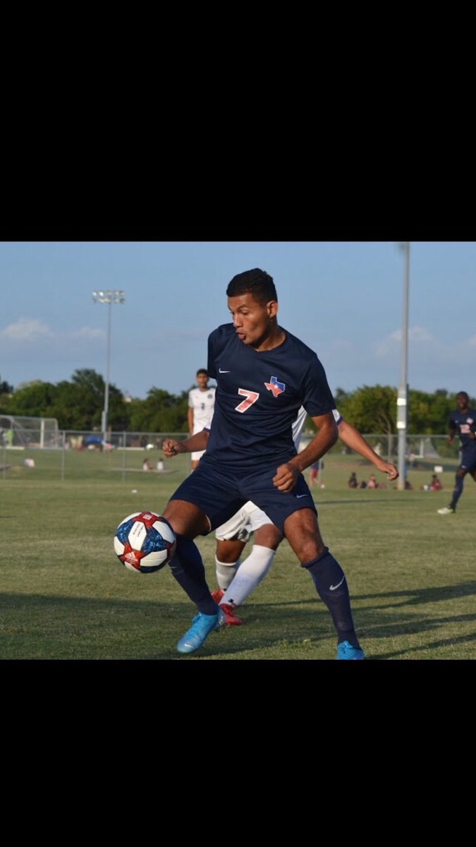 maycolreyes_7's tweet photo. All the glory to god ⚽️🙏🏾❤️ https://t.co/tdOXXb9Bdb