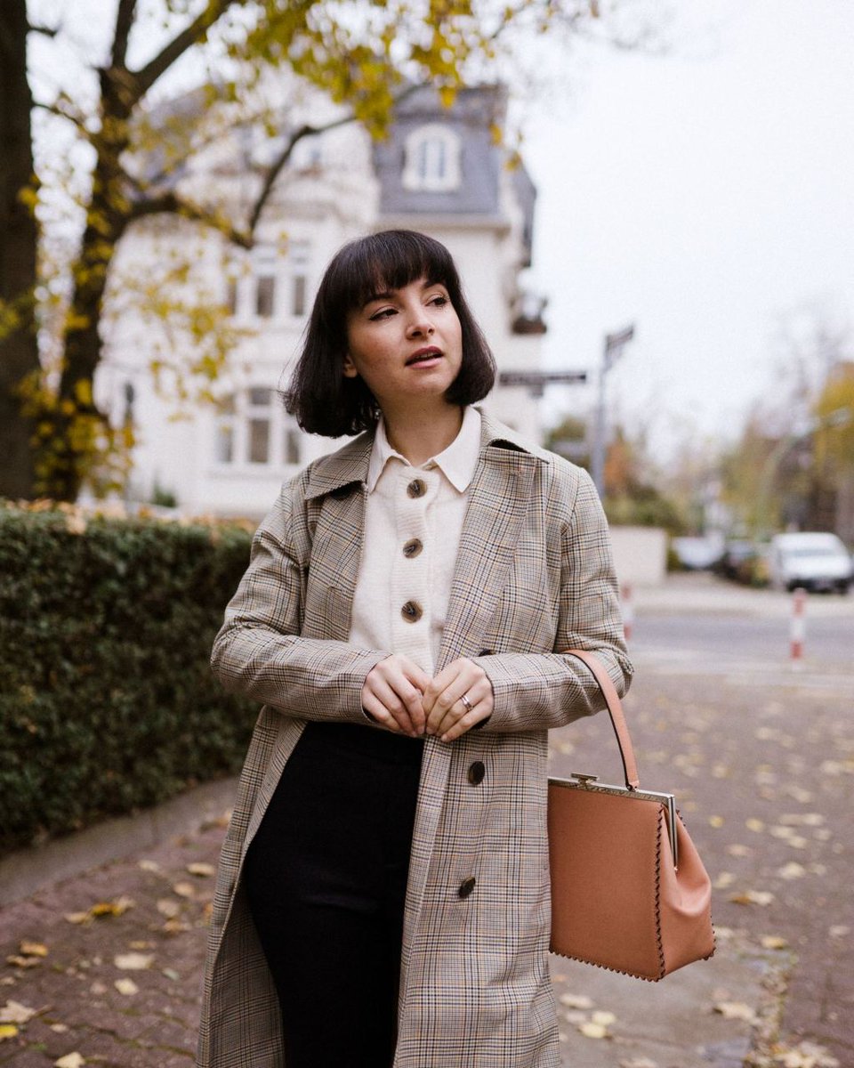 TbyMallano's tweet photo. Warm Autumn Look with Wool Pants https://t.co/XC8fNfuDdX https://t.co/0xnLaqvRfb