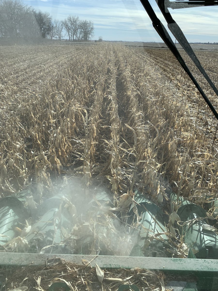 PurdumCody's tweet photo. Harvest is finally a wrap! https://t.co/oHNeQOhU5d
