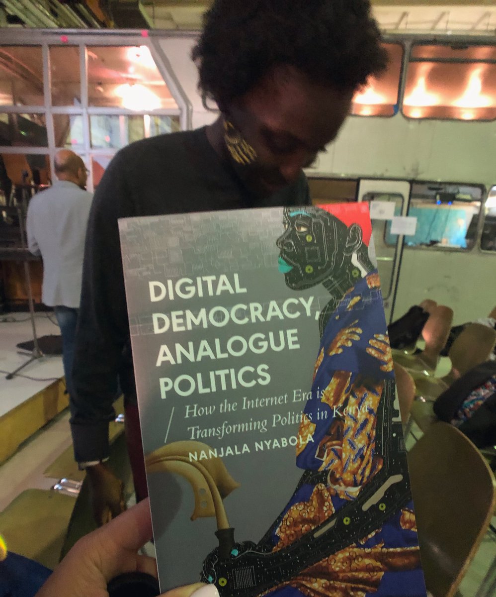 Carmen_NgKaMan's tweet photo. Fangirl-ing over the amazing @Nanjala1’s book “Digital Democracy, Analogue Politics – How the #Internet Era is transforming politics in Kenya” – in front of the author herself. #IGF2019 #netpolitics https://t.co/pY24UMOOXl