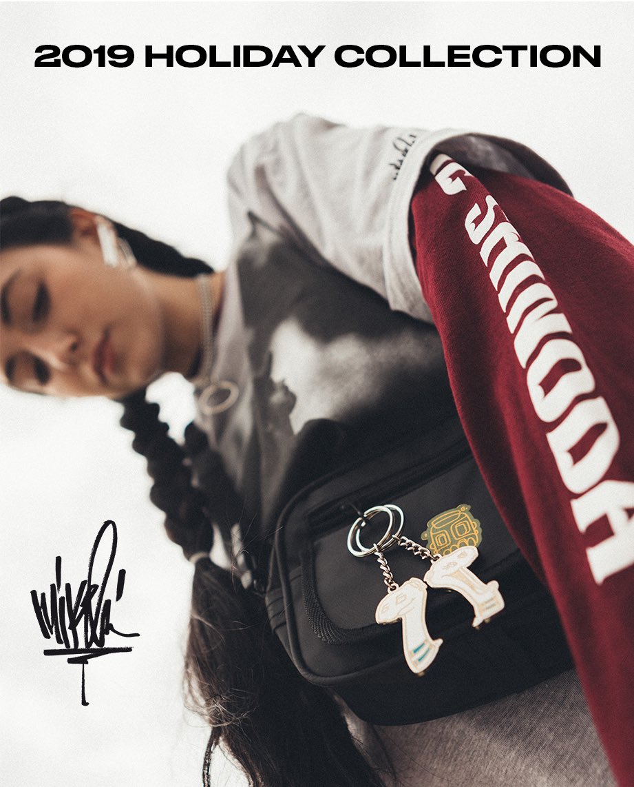 mikeshinoda's tweet photo. New holiday collection /// Available now at https://t.co/gPy0YaLyAe

📸: @cxchoi https://t.co/UsU4FgytdF