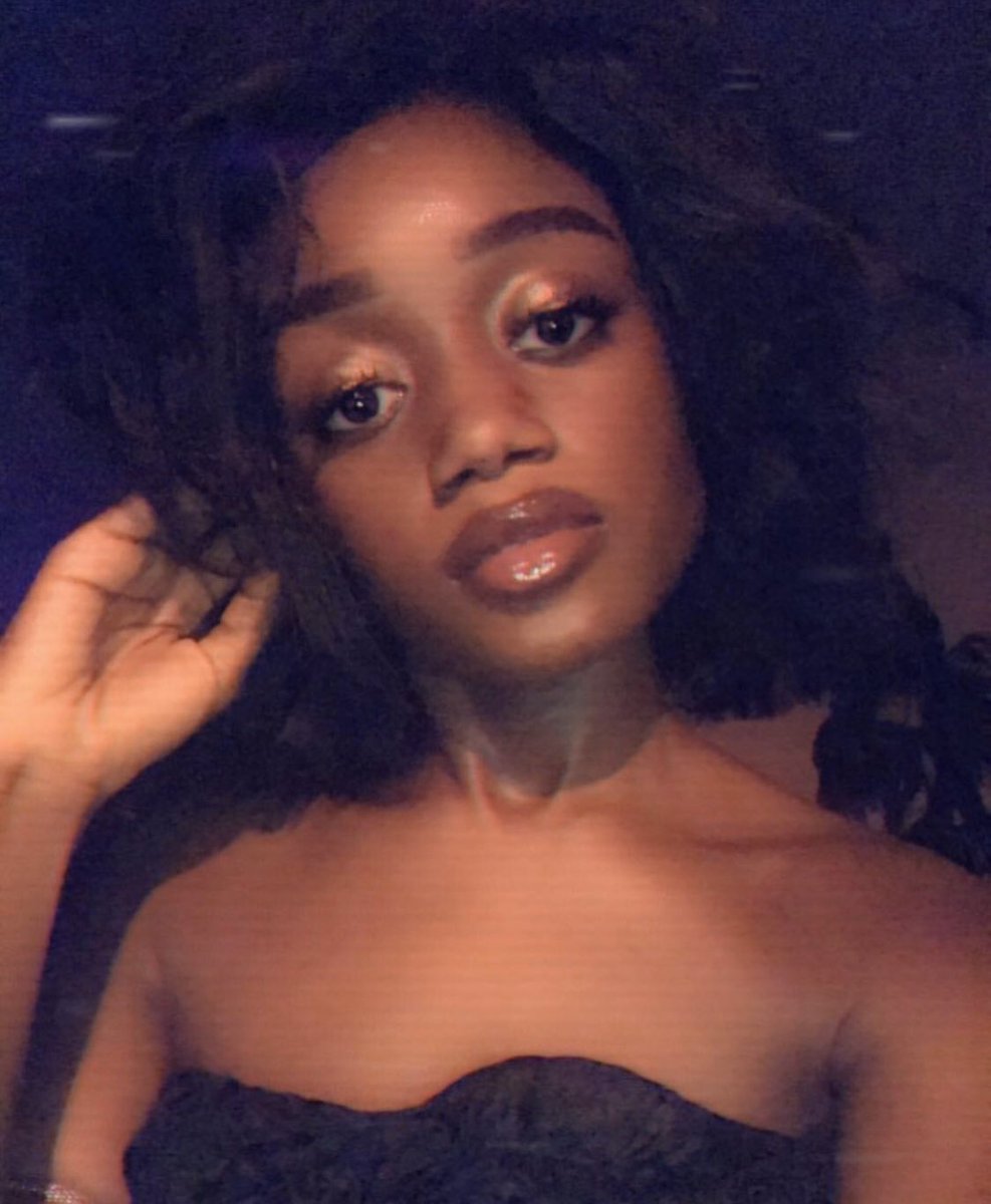 JozieSkye's tweet photo. Thanks to everyone following me here. My first official single will be titled #Calling and I’ll release it on 20th January, 2020. I can’t wait for you all to hear what I have to bring into the music industry. God bless you all for the support so far. #PheenaWorld #PheenaBabes 💜 https://t.co/uUN8ExTYNj