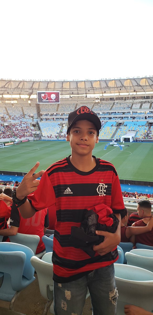 marciospfuarra's tweet image. O #TimeMultimarcas Já realizou sonhos e mais sonhos de torcedores do @Flamengo, agora vai realizar o meu e do meu filho de ver o time dos nossos corações levantar um troféu no Maraca!!