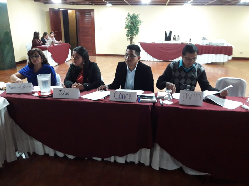 CNE_Guatemala's tweet photo. Implementar métodos acordes al aprendizaje del adulto para que continúe su proceso de superación, fue uno de los aportes de la Conferencia Episcopal de Guatemala  en su taller como sector representante en el Consejo Nacional de Educación.
#CneGuatemala #edumeta2032 https://t.co/xq9wLilhib