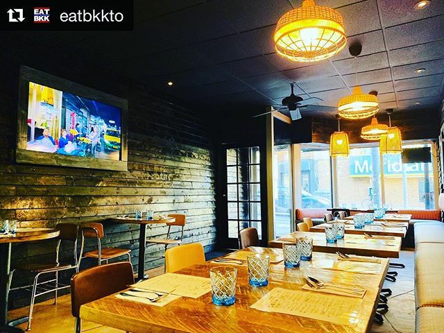 RoncesVillage's tweet photo. Join us in welcoming @eatbkkto to #Roncy! You can get all the #thaifood goodness at 414 Roncesvalles Ave ! #loveroncy #roncyrestos
#Repost @eatbkkto ・・・
EAT BKK Thai Kitchen new location opening Nov 15, 2019 at 414 Roncesvalles Ave. (Roncy) #eatbkk6… https://t.co/fTZs8BrrXs https://t.co/qdLNcbZ5tB