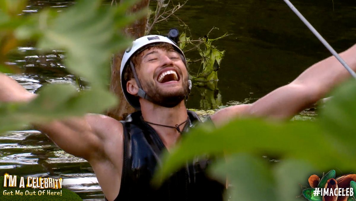 imacelebrity's tweet photo. .@MylesRakSu appreciation post 🙌 #ImACeleb https://t.co/mlL6nzbE65