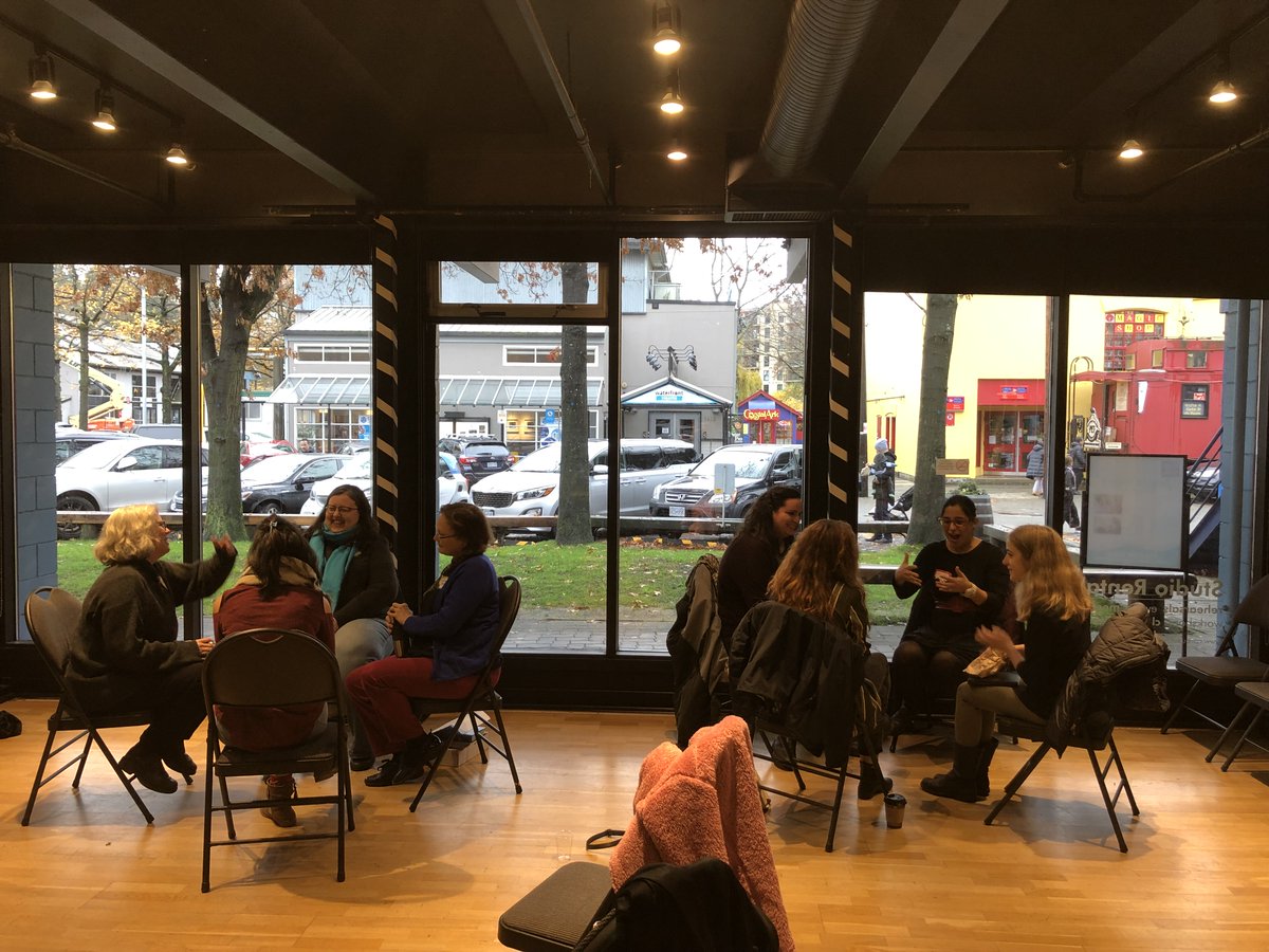 PGuildCanada's tweet photo. 🌟🙌🤗 We had a fabulous time at the Women Caucus meeting in Vancouver on Nov 17. Playwrights &amp; directors met #CreatorExchange! We heard from Mairy Beam, Alison Kelly, Catherine Lafferty, &amp; Valerie Sing Turner during the #PLAYREADINGS. So much great learning and networking!👏 https://t.co/DxJ4KdCETD