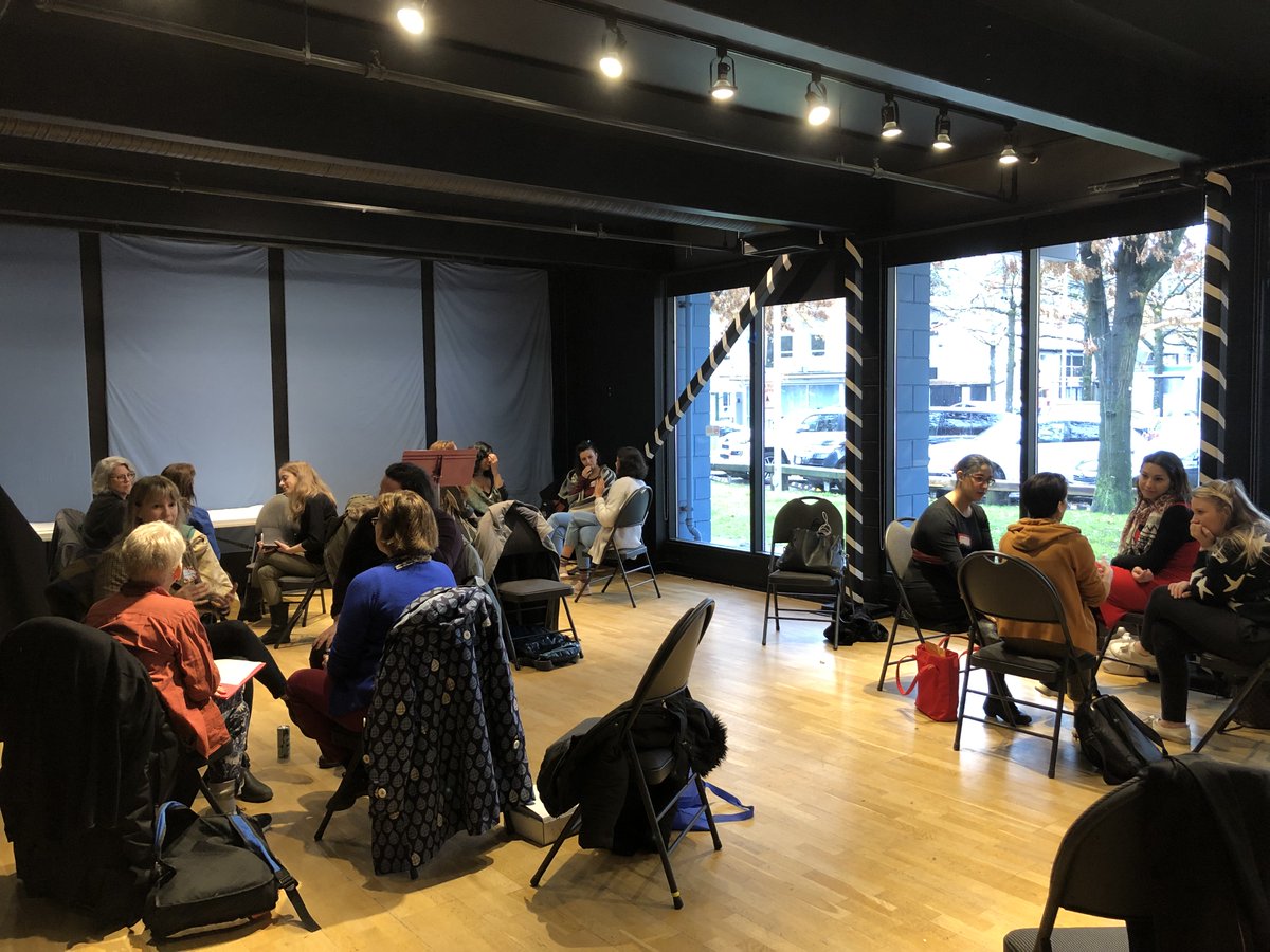 PGuildCanada's tweet photo. 🌟🙌🤗 We had a fabulous time at the Women Caucus meeting in Vancouver on Nov 17. Playwrights &amp; directors met #CreatorExchange! We heard from Mairy Beam, Alison Kelly, Catherine Lafferty, &amp; Valerie Sing Turner during the #PLAYREADINGS. So much great learning and networking!👏 https://t.co/DxJ4KdCETD