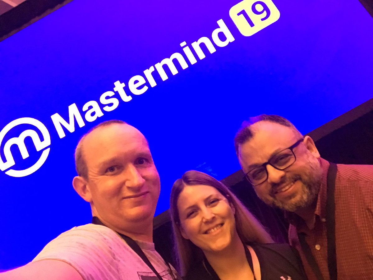 EngageWeb's tweet photo. It’s nearly 4pm here in Orlando, where we’ve been attending #mastermindevent to work on business building, team building and leadership. Still not missing #Networxhour though! https://t.co/n8vjwkS3dT