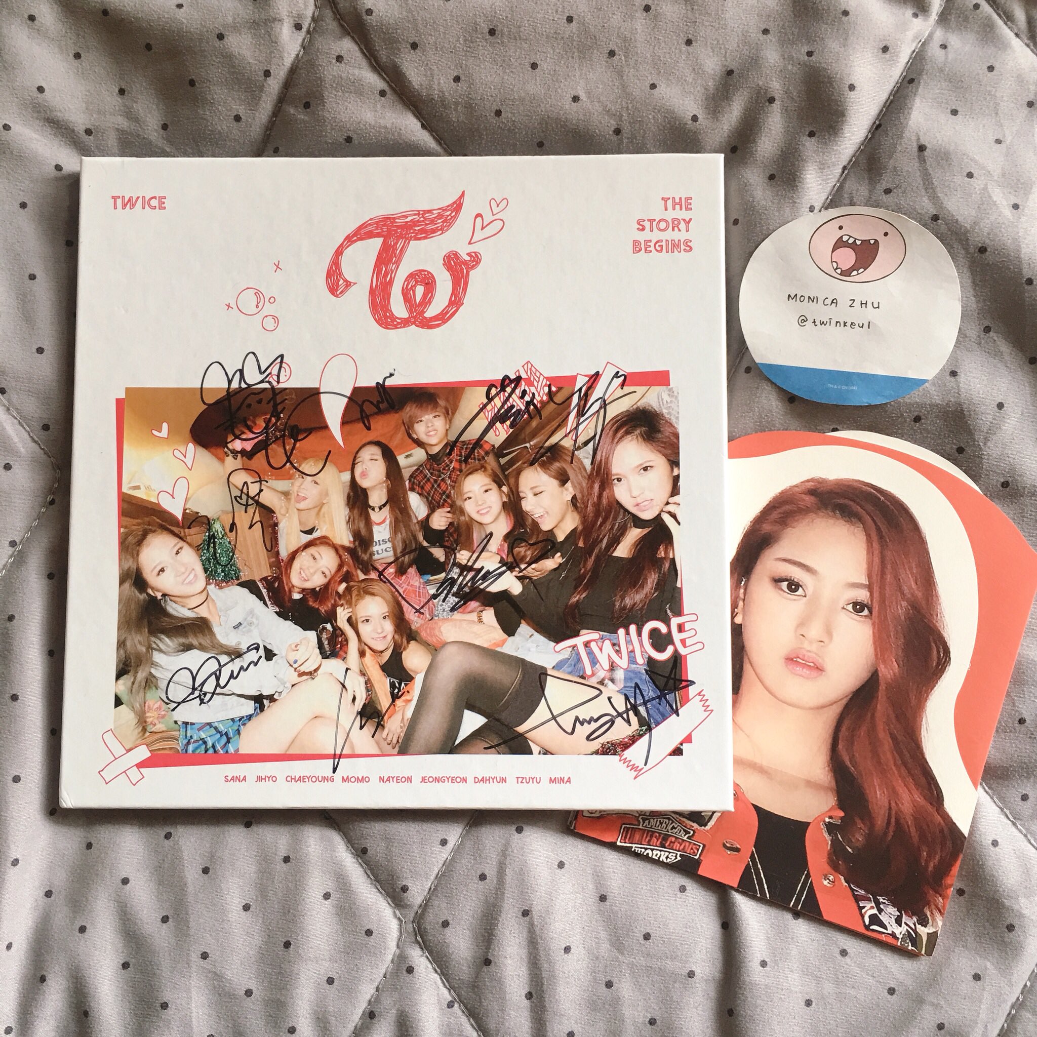 twice サイン the 盛る story begins